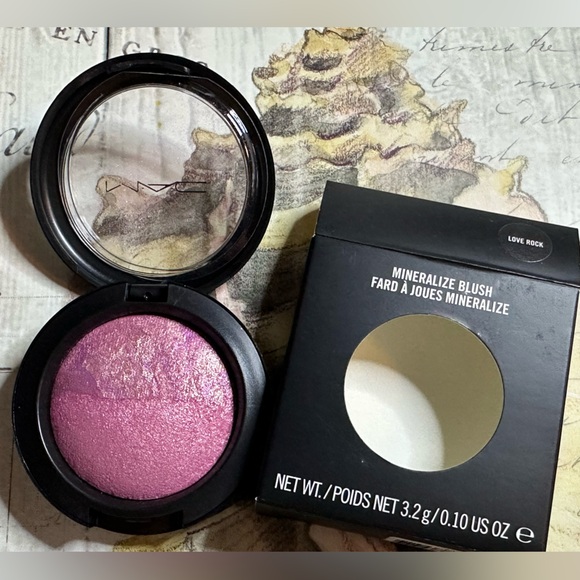 MAC COSMETICS BNIB LOVE ROCK Mineralize Blush Duo Rare LimitedEdition Pink